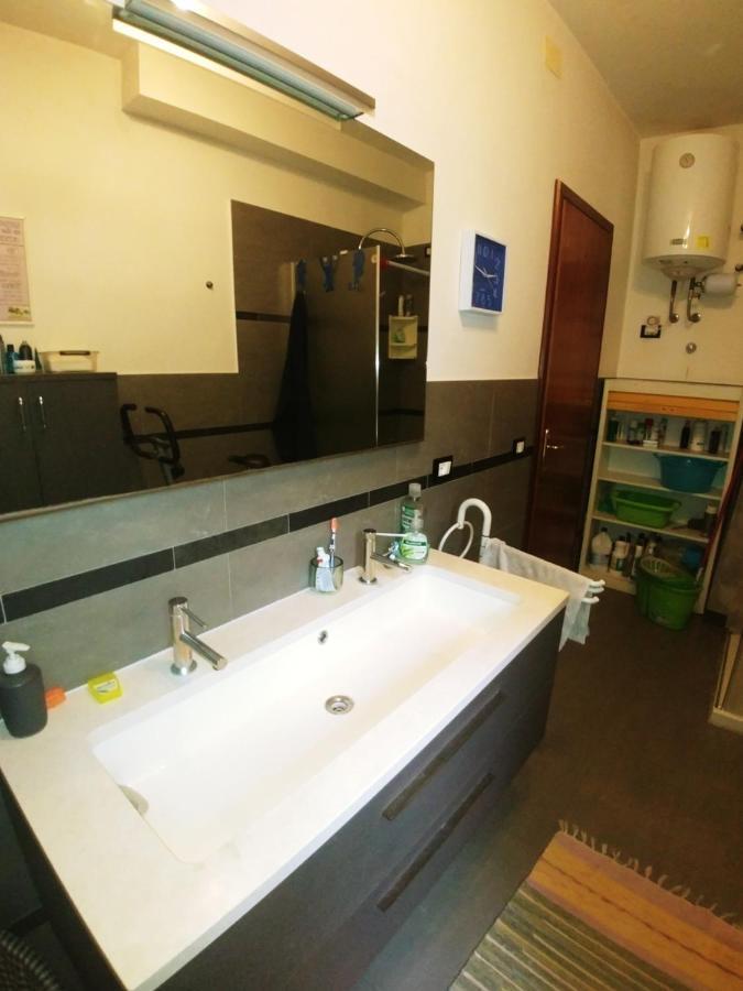 Ampi Spazi, A Piedi In Centro. Apartment เตรวิโซ ภายนอก รูปภาพ